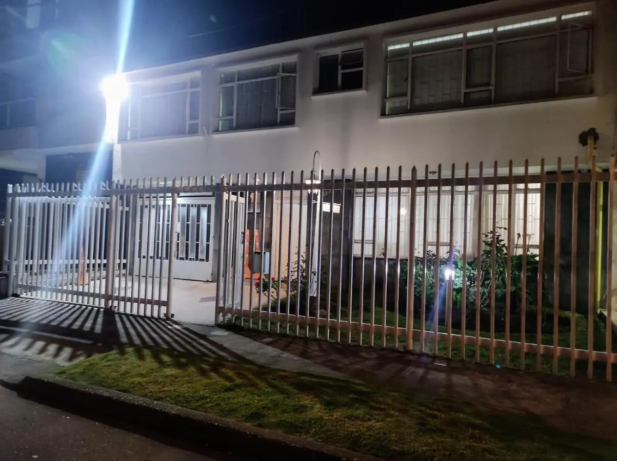 ボゴタRoma House V- Campin Movistar El Cuboアパートメント